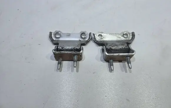 Lexus RX 330 - 350 - 400H Tailgate/trunk/boot hinge