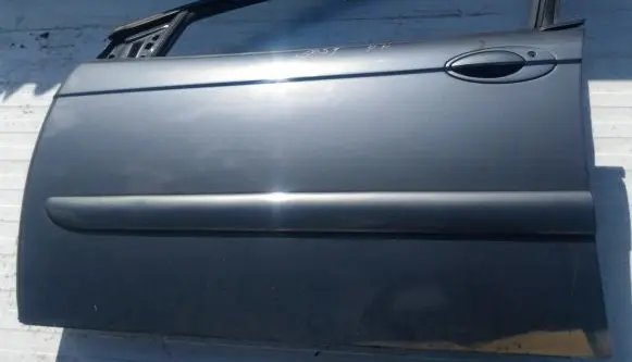 Citroen C5 Front door pilka