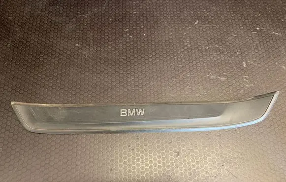 BMW X1 E84 Front sill trim cover 2990843
