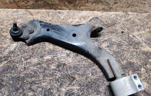 Opel Antara Front lower control arm/wishbone 96819161
