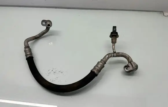 Audi A3 S3 8P Air conditioning (A/C) pipe/hose 1K0820721AE