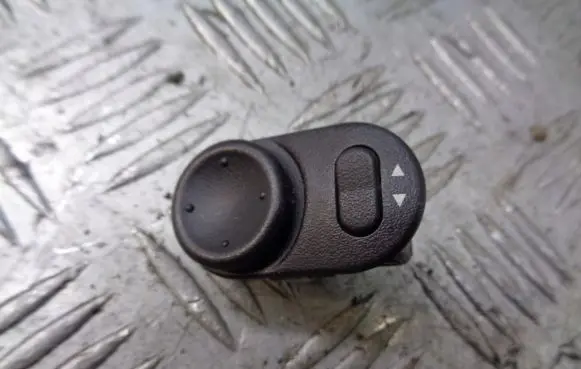 Opel Zafira A Wing mirror switch 09226861