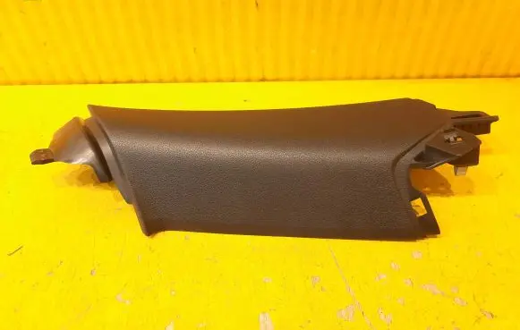Porsche Macan (95B) (C) pillar trim 95B867287