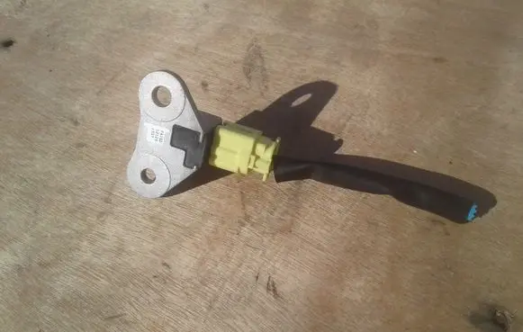 Nissan Qashqai Airbag deployment crash/impact sensor FA1GZ