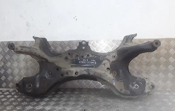 Toyota Corolla Verso E121 Front subframe