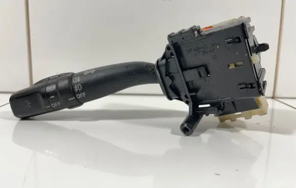 Toyota Corolla Verso AR10 Indicator stalk 84140 05110 173795
