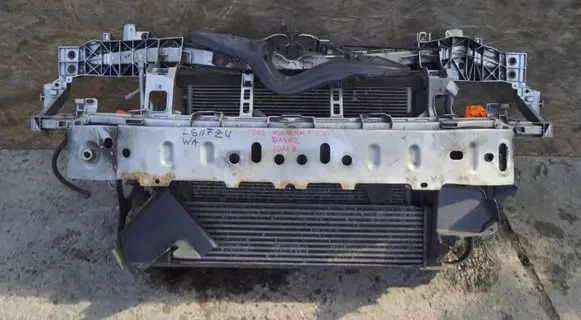 Ford Kuga I Radiator support slam panel