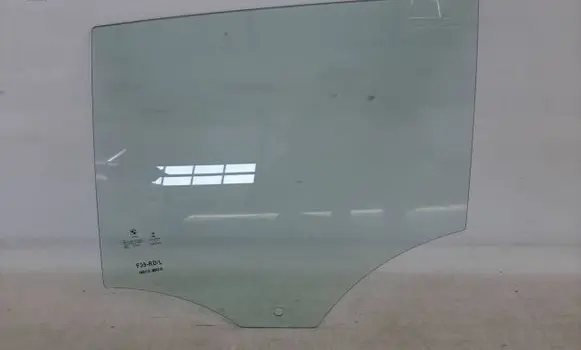 BMW X2 F39 Rear door window glass 
