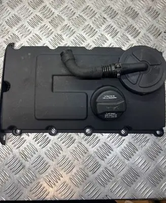 Volkswagen PASSAT B6 Rocker cam cover 