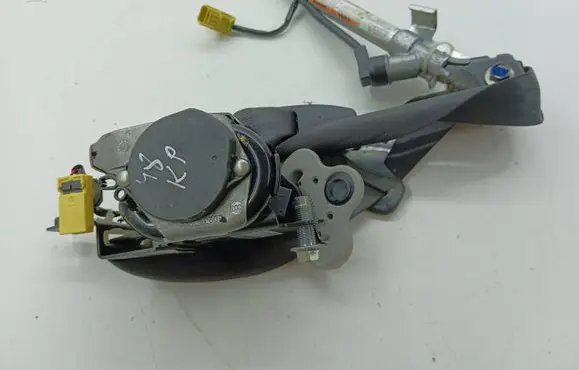 Honda CR-V Front seatbelt 608200100A