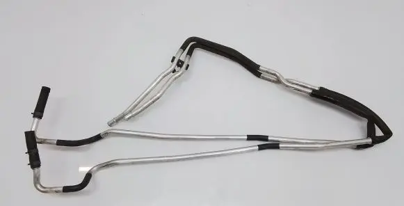 Porsche Cayenne (92A) Engine coolant pipe/hose 7P0819885
