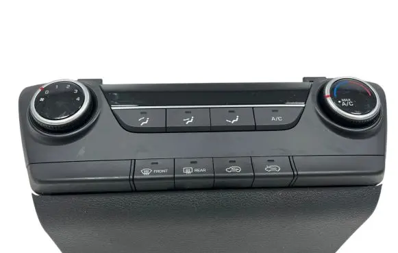 Hyundai Tucson TL Climate control unit 97250D7AA0 T181024WS11A 97250D7XXX