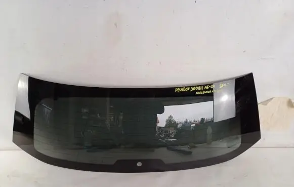 Peugeot 3008 II Rear windscreen/windshield window 
