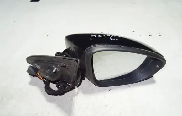 Volkswagen Scirocco Front door electric wing mirror 1K8857502BE