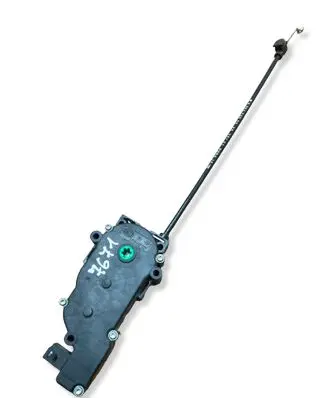 Mercedes-Benz C W205 Tailgate/trunk/boot lift motor A2047500060