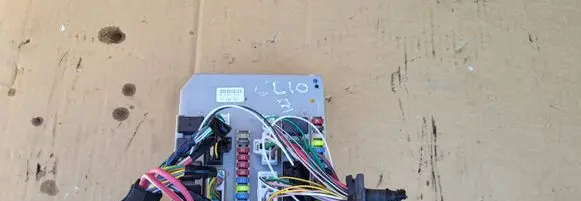 Renault Clio III BSM Control unit 194747