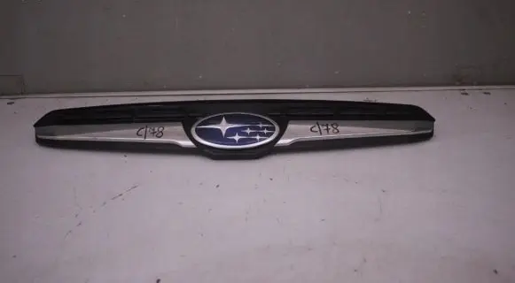Subaru Forester SJ Front bumper upper radiator grill Dbktsxbjrwcjhdf