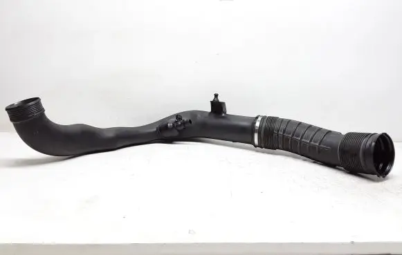 Volvo V70 Intercooler hose/pipe 31261717