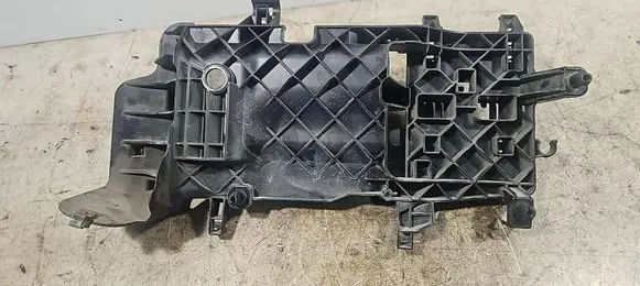 BMW 1 F20 F21 Engine control unit holder 7608107 58650910 12527608107