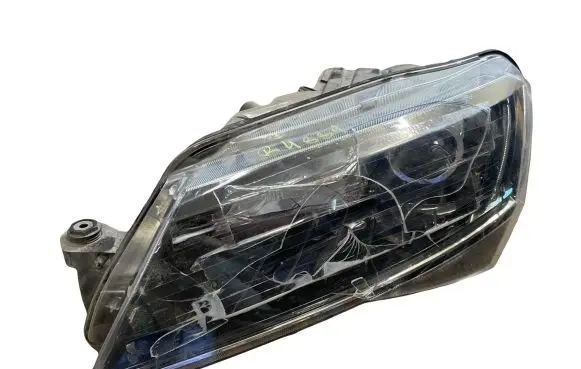 Skoda Superb B8 (3V) Headlight/headlamp 1ZS01193921