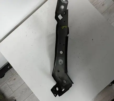 Renault Megane III Headlight/headlamp mounting bracket 6251306D 12909