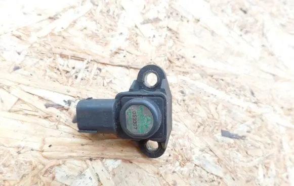 Jeep Grand Cherokee (WK) Air pressure sensor A0051535028