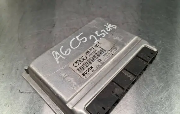 Audi A6 S6 C5 4B Engine control unit/module 4B0907401C 0281001836
