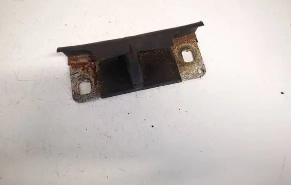 Audi A3 S3 8L Rear door lock loop/hook striker 