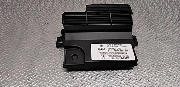 Audi A6 S6 C6 4F Power management control unit 4F0907280 4F0910280 F005S00099
