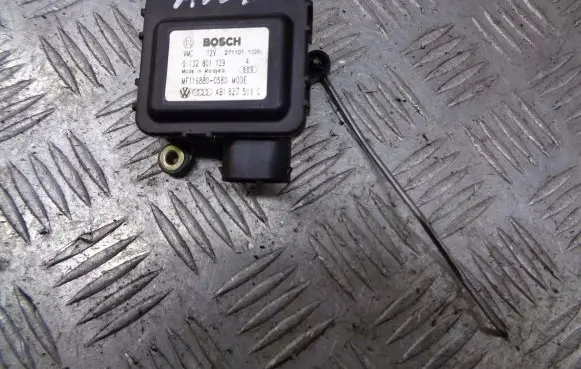 Audi A6 S6 C5 4B A/C air flow flap actuator/motor 0132801127