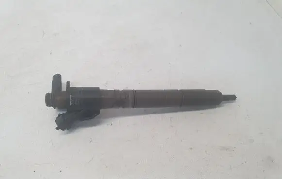 Volvo XC60 Fuel injector 31272690