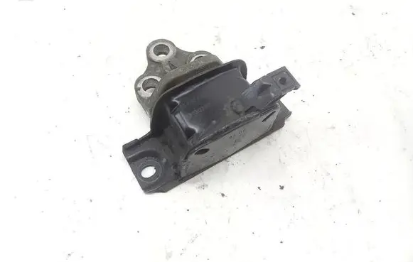 Opel Corsa D Engine mount vacuum valve 13130742