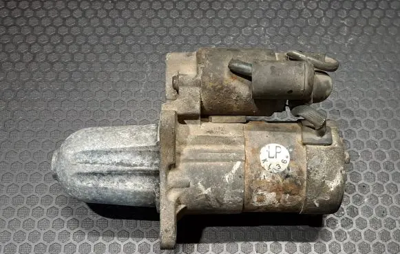 Mazda Xedos 9 Starter motor M000T780881