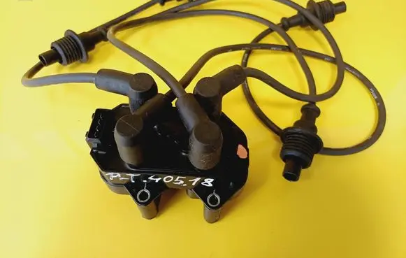 Peugeot 405 High voltage ignition coil 0221503025