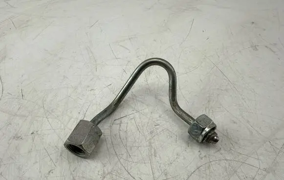 BMW 5 F10 F11 Fuel injector supply line/pipe 