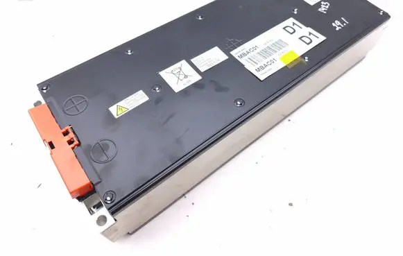 Peugeot 3008 III Hybrid / Electric Car Battery Cell 9864616880 MBAC01