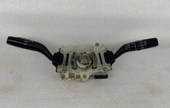 Mazda 626 Wiper turn signal indicator stalk/switch 17B122 GF6V