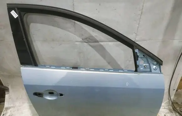 Renault Fluence Front door MELYNOS