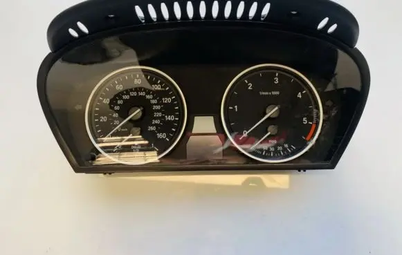 BMW 5 E60 E61 Speedometer (instrument cluster) 62109194890 62.10-9194890