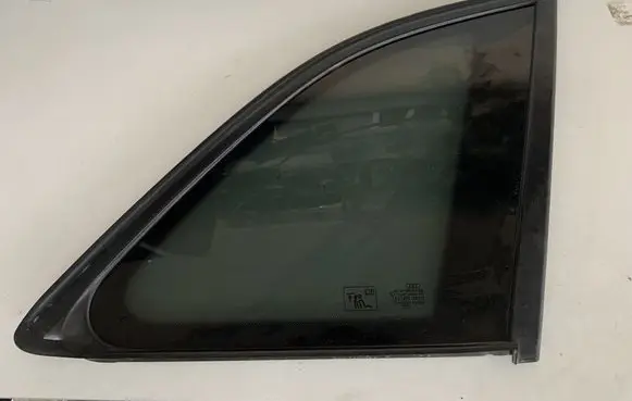 Audi Q5 SQ5 Rear side window 8R0845300G