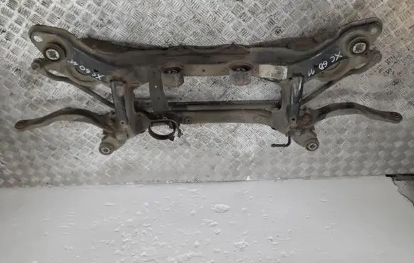 Volvo XC60 Rear axle beam with reductor 