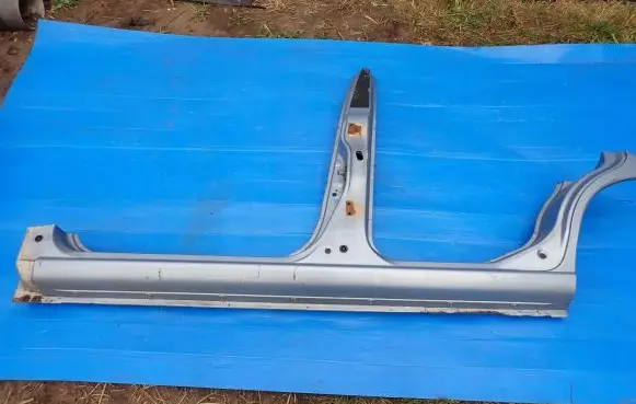 Suzuki Liana Sill