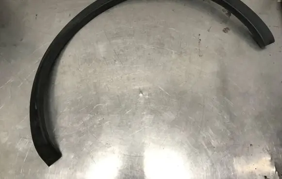 Nissan Qashqai+2 Rear arch trim 93828BR0