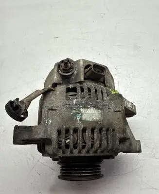 Toyota Yaris Generator/alternator 2706021030