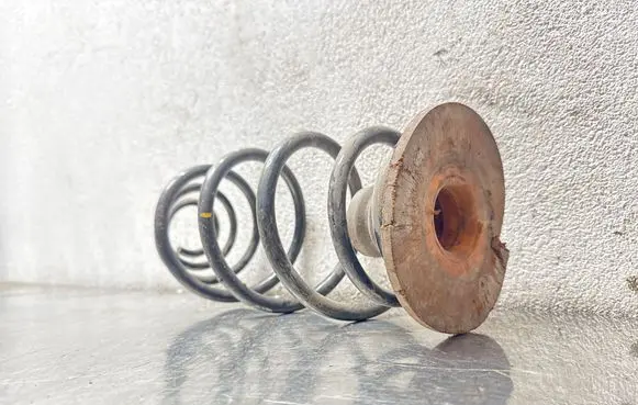 Opel Astra H Rear coil spring