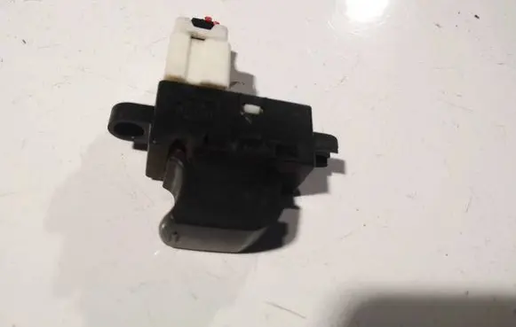 Subaru Forester SH Electric window control switch