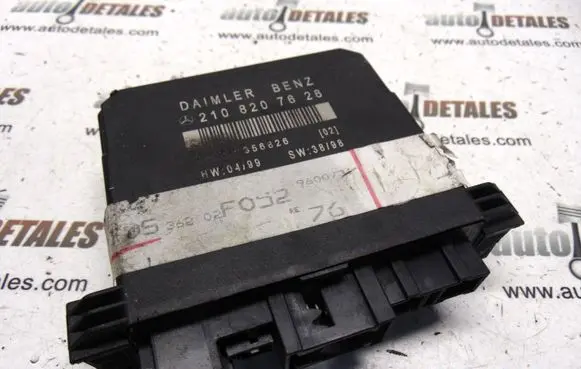 Mercedes-Benz E W210 Door control unit/module A2108207626