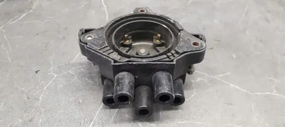 Opel Vectra A Spark distributor cap 90376981