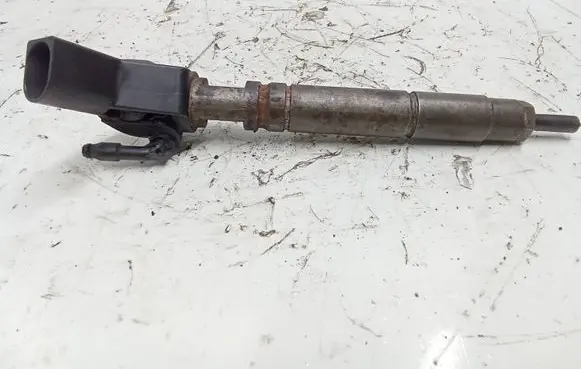 Mercedes-Benz GL X164 Fuel injector A6290700087 0445115015