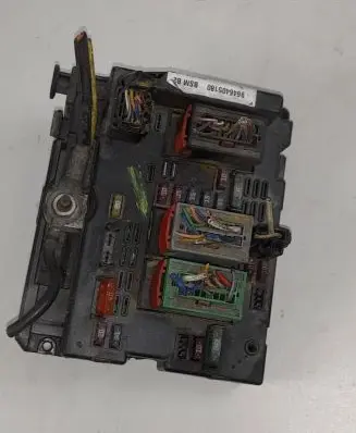 Peugeot 307 Fuse box set 9646405180 21622352